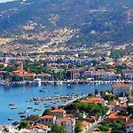 アパートホテル Kondo Suites Çeşme