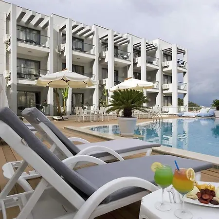 Aparthotel Kondo Suites Çeşme